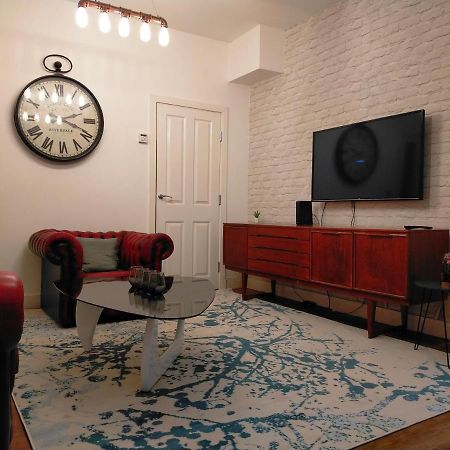 4 Bed Entire House - Heart Of The City - Near Sufc Sheffield Exterior photo